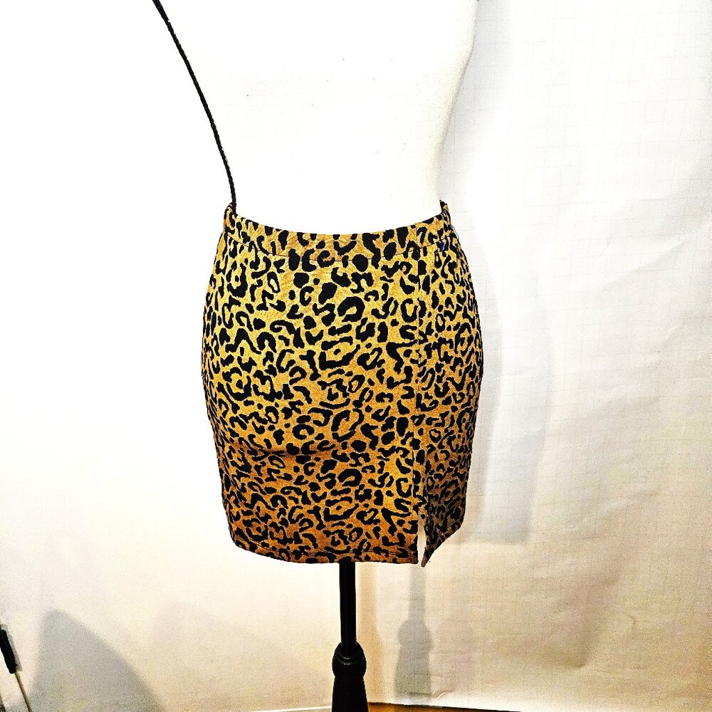Forever 21 Small Pencil-Style Black n Golden Yellow Leopard Print Mini Skirt